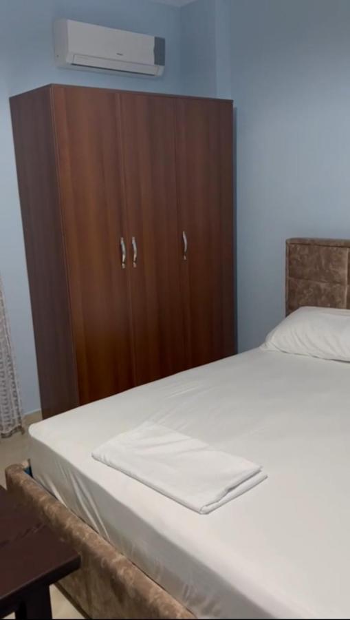 Guest House Andersoni Dhoma Plazhi Andersoni Shen Ded Gjoni Exteriér fotografie
